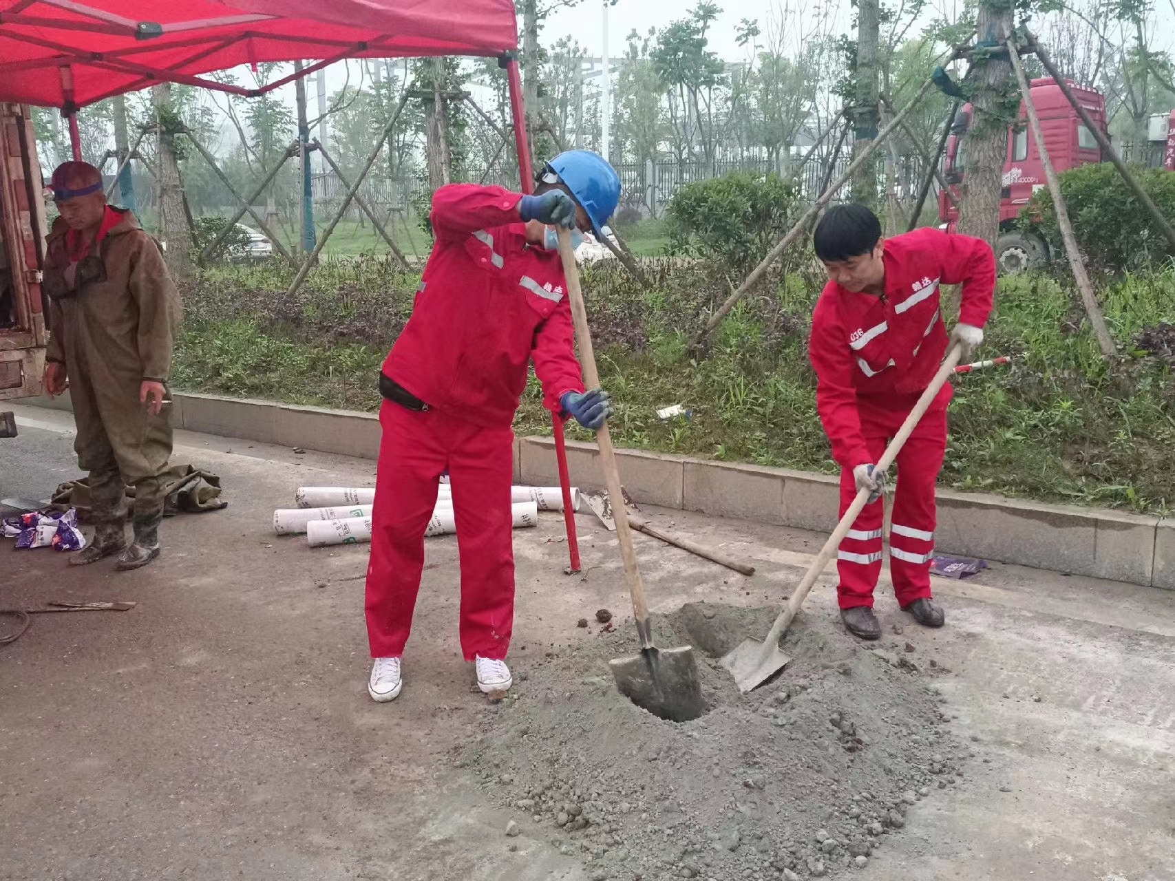 大宁管道疏通哪家好】及时进行市政管道清淤